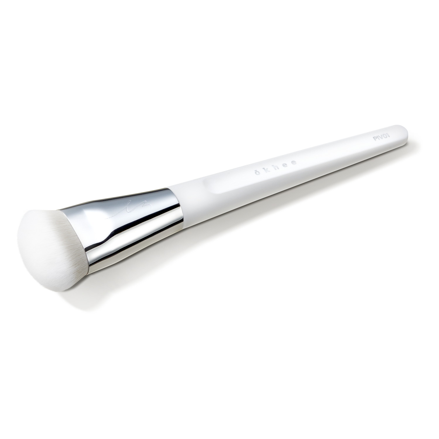 okhee Whitejade Foundation Brush (PIV01)